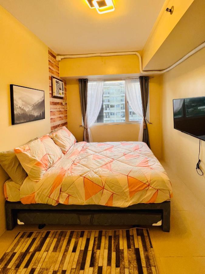 * *P Fantastic 2Br Option For 8 Apartment Iloilo City Exterior photo